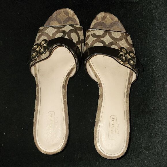 Coach Geri Wedge   - Picture 1 of 5